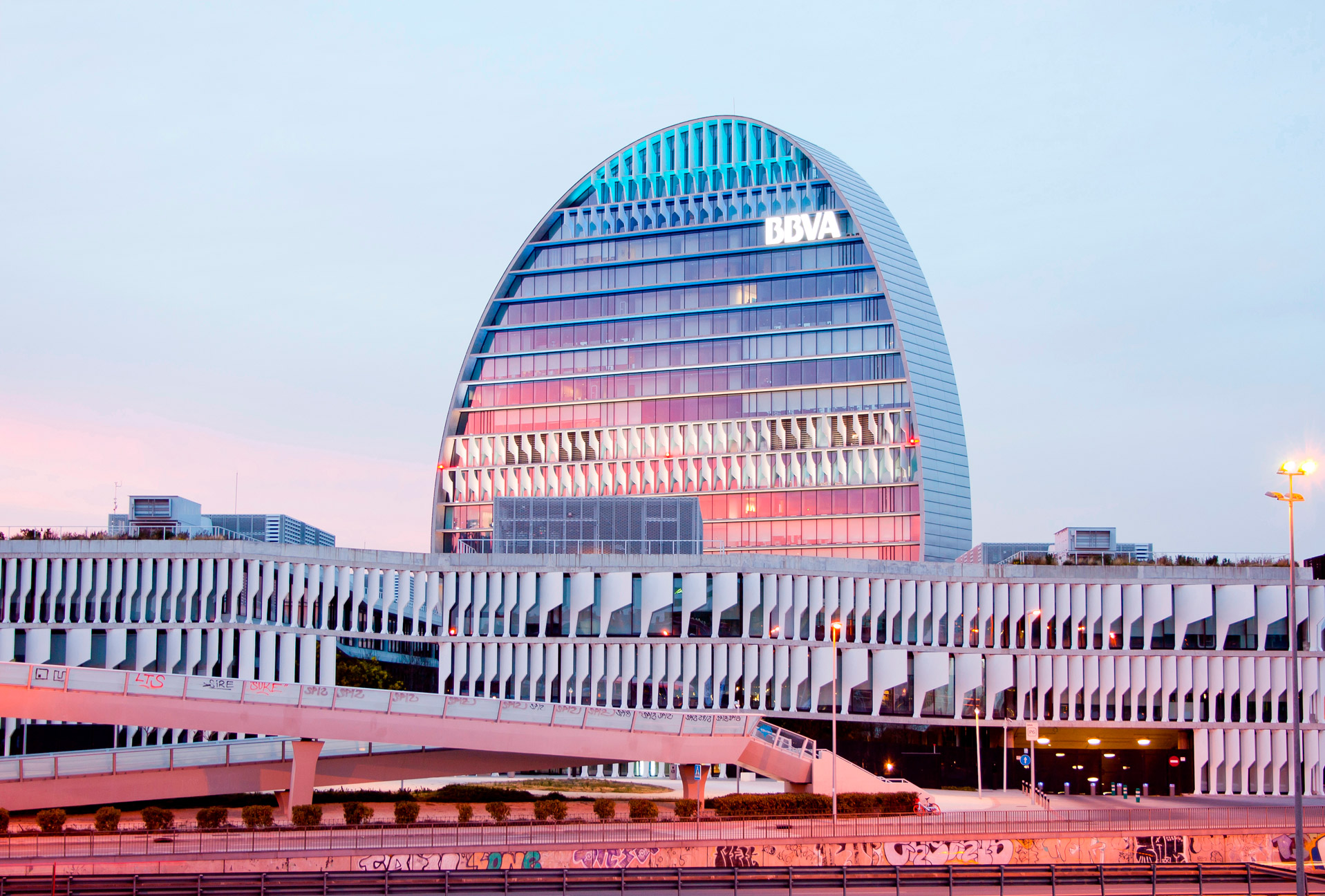 BBVA Madrid - Luminaria Gota