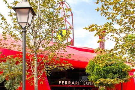 ferrariland_02